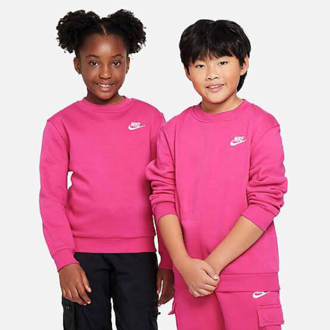 NIKE(ナイキ)のNIKE トレーナー　140cm ピンク キッズ/ベビー/マタニティのキッズ服女の子用(90cm~)(Tシャツ/カットソー)の商品写真