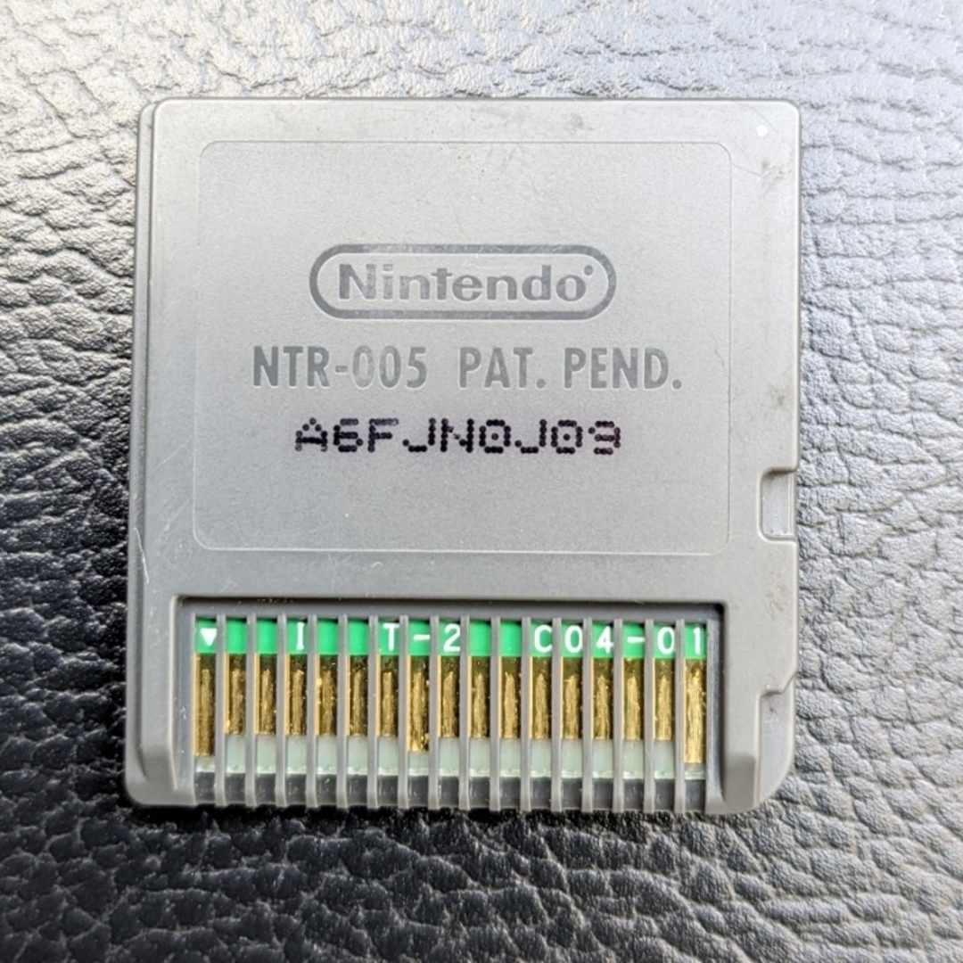 ニンテンドーDS(ニンテンドーDS)の任天堂Dsブラック エンタメ/ホビーのゲームソフト/ゲーム機本体(携帯用ゲーム機本体)の商品写真