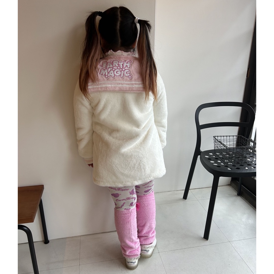 EARTHMAGIC(アースマジック)の今季🍓いちごスカパン💓140size キッズ/ベビー/マタニティのキッズ服女の子用(90cm~)(スカート)の商品写真