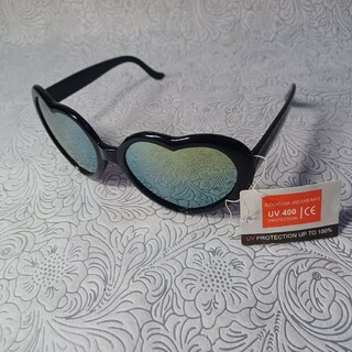 【新品】UV400 ファッション ハート型 ブルー サングラス 偏光レンズ(サングラス/メガネ)