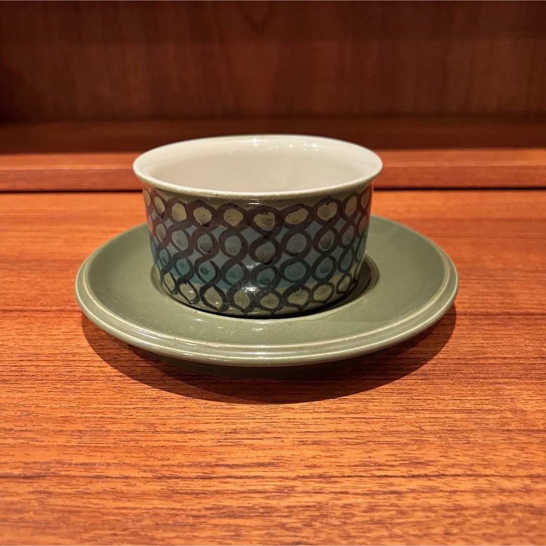 ARABIA(アラビア)の【希少かつ美品】HLA - olive green ドット柄/ ARABIA インテリア/住まい/日用品のキッチン/食器(グラス/カップ)の商品写真