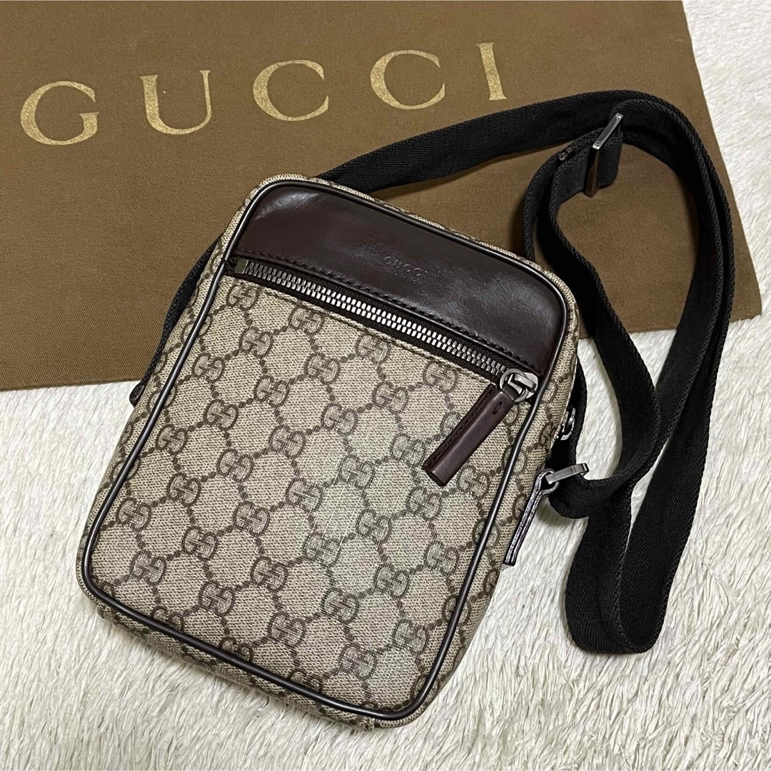 Gucci(グッチ)の720✨美品✨グッチ ショルダーバッグ GGスプリーム PVC レザー 斜め掛け レディースのバッグ(ショルダーバッグ)の商品写真