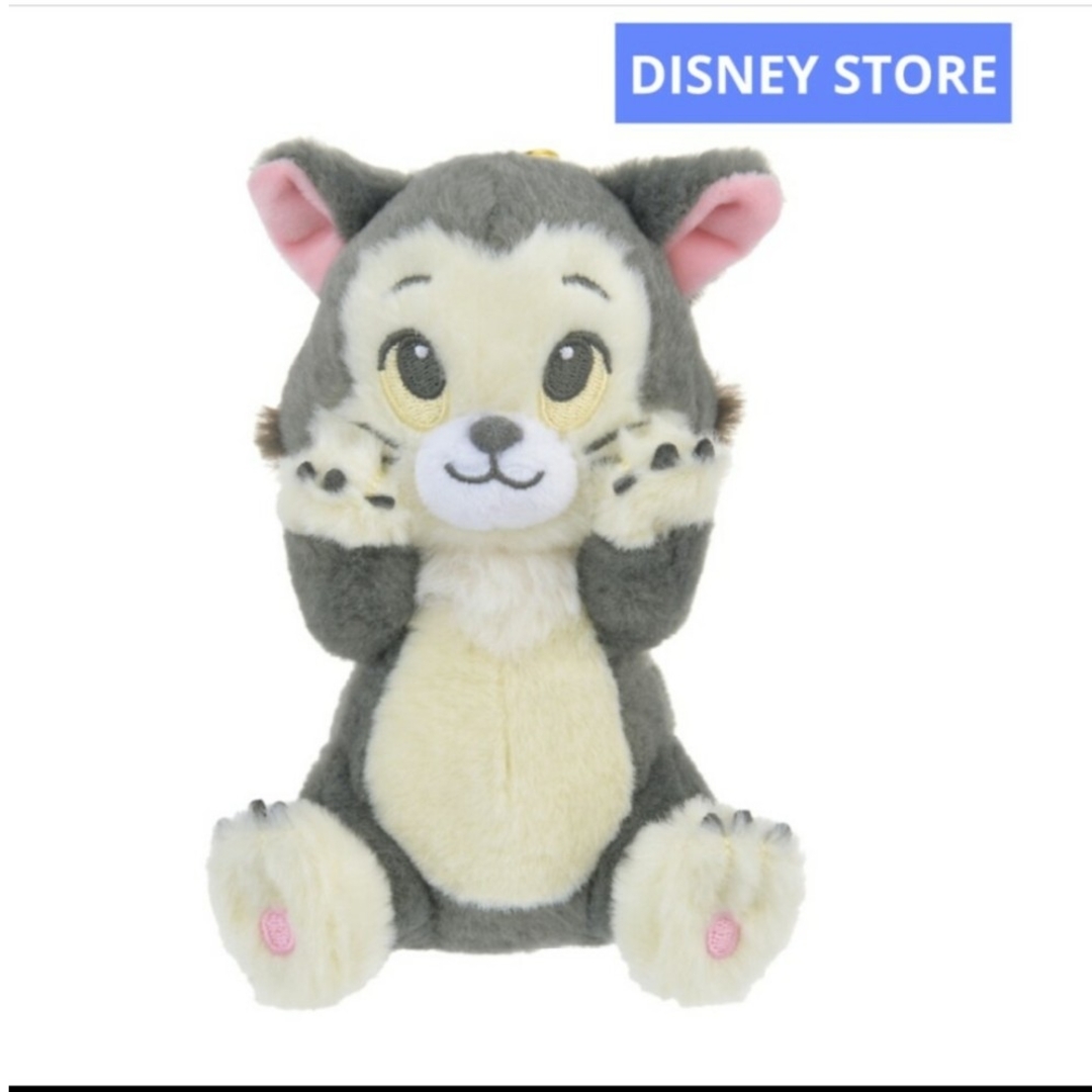 Disney(ディズニー)の夢見る猫様専用★DISNEY STORE ネット完売 キーチェーン エンタメ/ホビーのおもちゃ/ぬいぐるみ(キャラクターグッズ)の商品写真