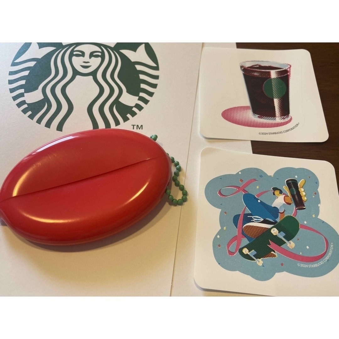 Starbucks Coffee(スターバックスコーヒー)のスターバックス ウォーターボトル 付属 ステッカーとコインケース エンタメ/ホビーのコレクション(ノベルティグッズ)の商品写真