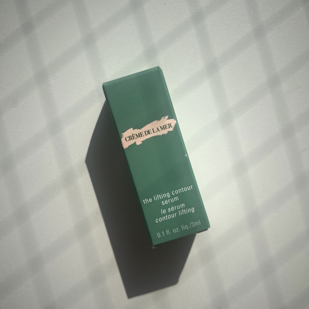 DE LA MER(ドゥラメール)のDE LA MERのザ・モイスチャーリフトコントアセラム（美容液）サンプル3ml コスメ/美容のスキンケア/基礎化粧品(美容液)の商品写真