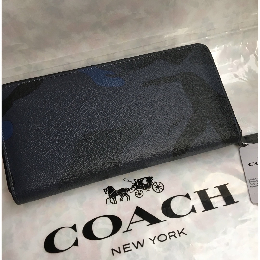 COACH(コーチ)の新品未使用 COACH コーチ長財布　メンズ　ブルー 迷彩 柄  黒 メンズのファッション小物(長財布)の商品写真