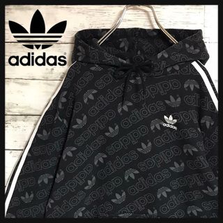 アディダス(adidas)の【美品】アディダス　刺繍ロゴ入りパーカー　ブラック　総柄　I13(パーカー)