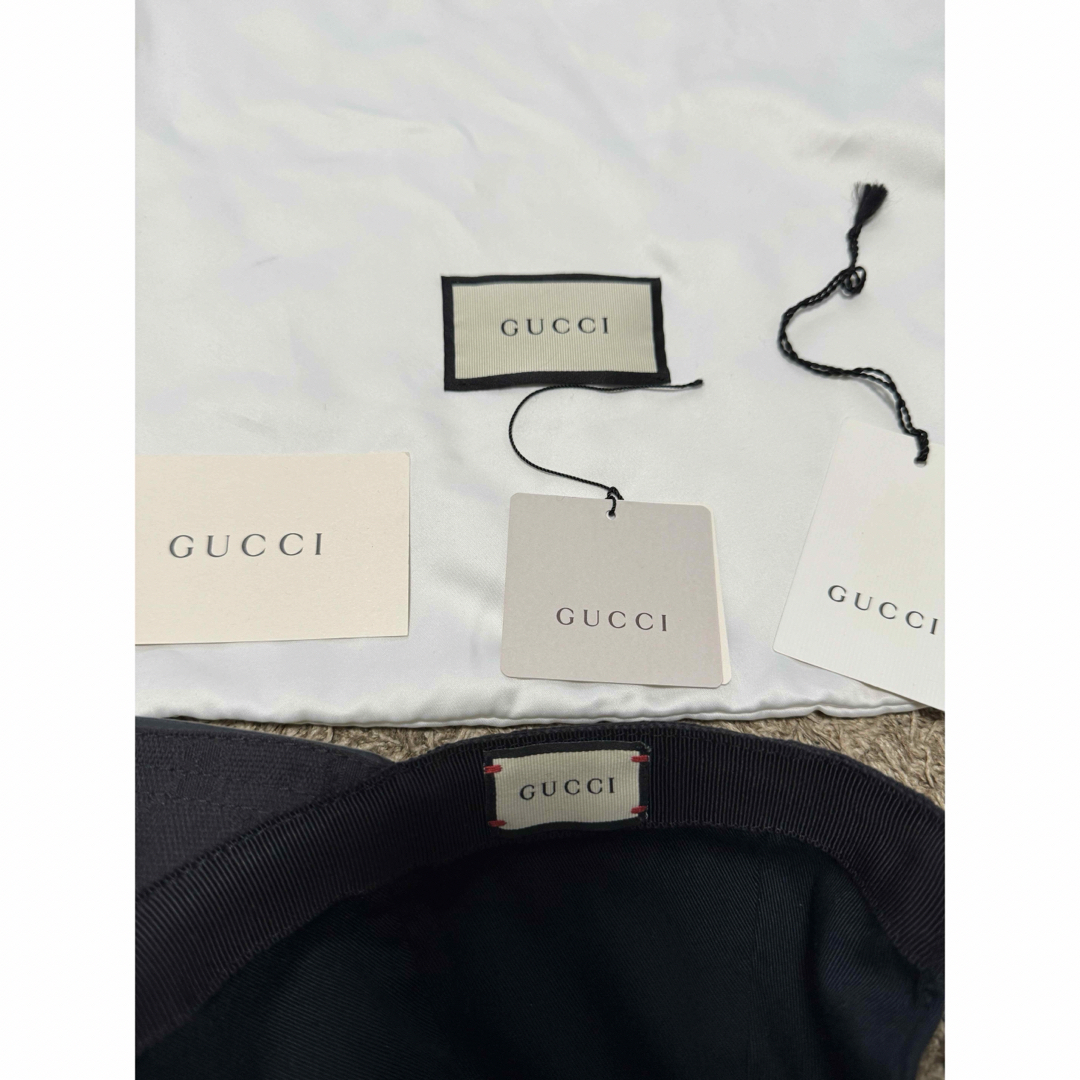 Gucci(グッチ)のGUCCI グッチ　キャップ　キャンバス　ブラック　GG メンズの帽子(キャップ)の商品写真