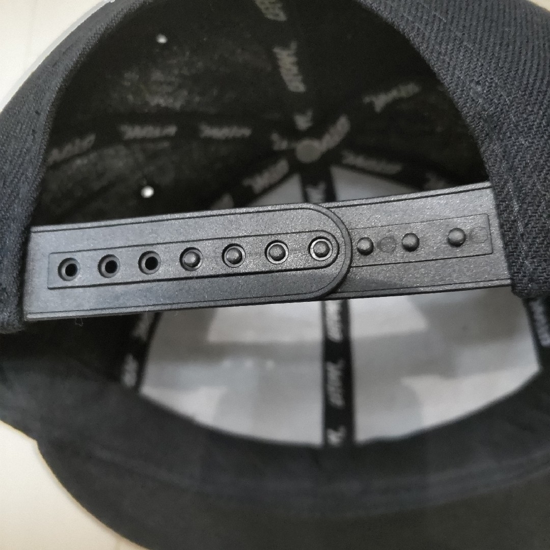 WANIMA×LEFLAH コラボキャップ　2個セット メンズの帽子(キャップ)の商品写真
