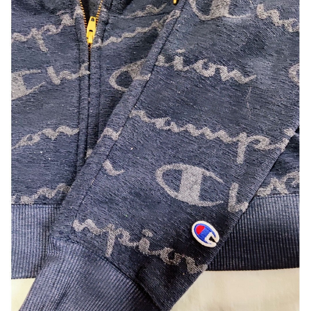 Champion(チャンピオン)の匿名配送　チャンピオン　Champion　新品未開封　パーカー　オマケ付 レディースのトップス(パーカー)の商品写真