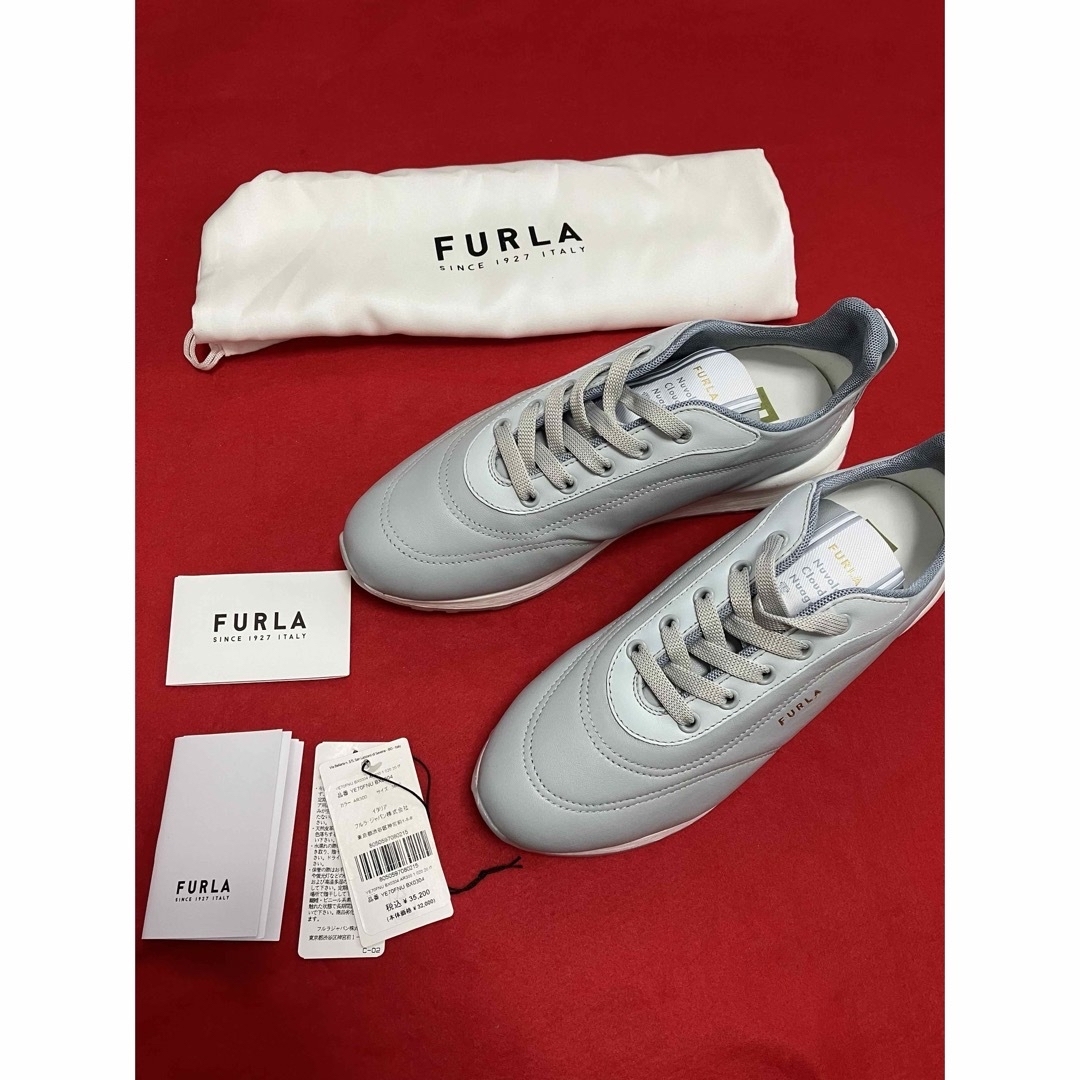 Furla(フルラ)の最終値下【新品】フルラ　FURLA スニーカー　24.5cm　イタリア製　レザー レディースの靴/シューズ(スニーカー)の商品写真