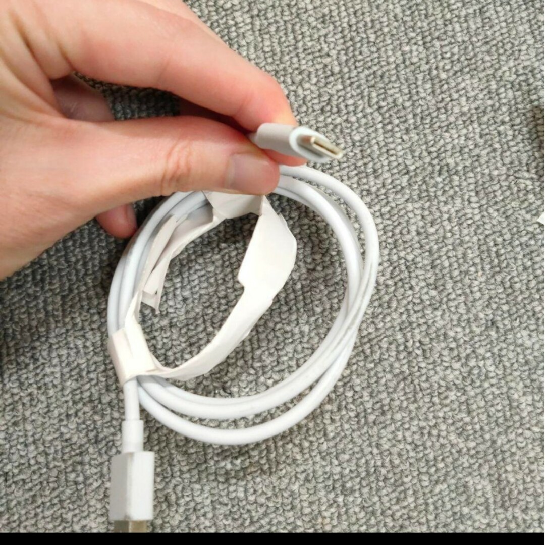 ACアダプター　携帯電話などの充電器セット エンタメ/ホビーのエンタメ その他(その他)の商品写真