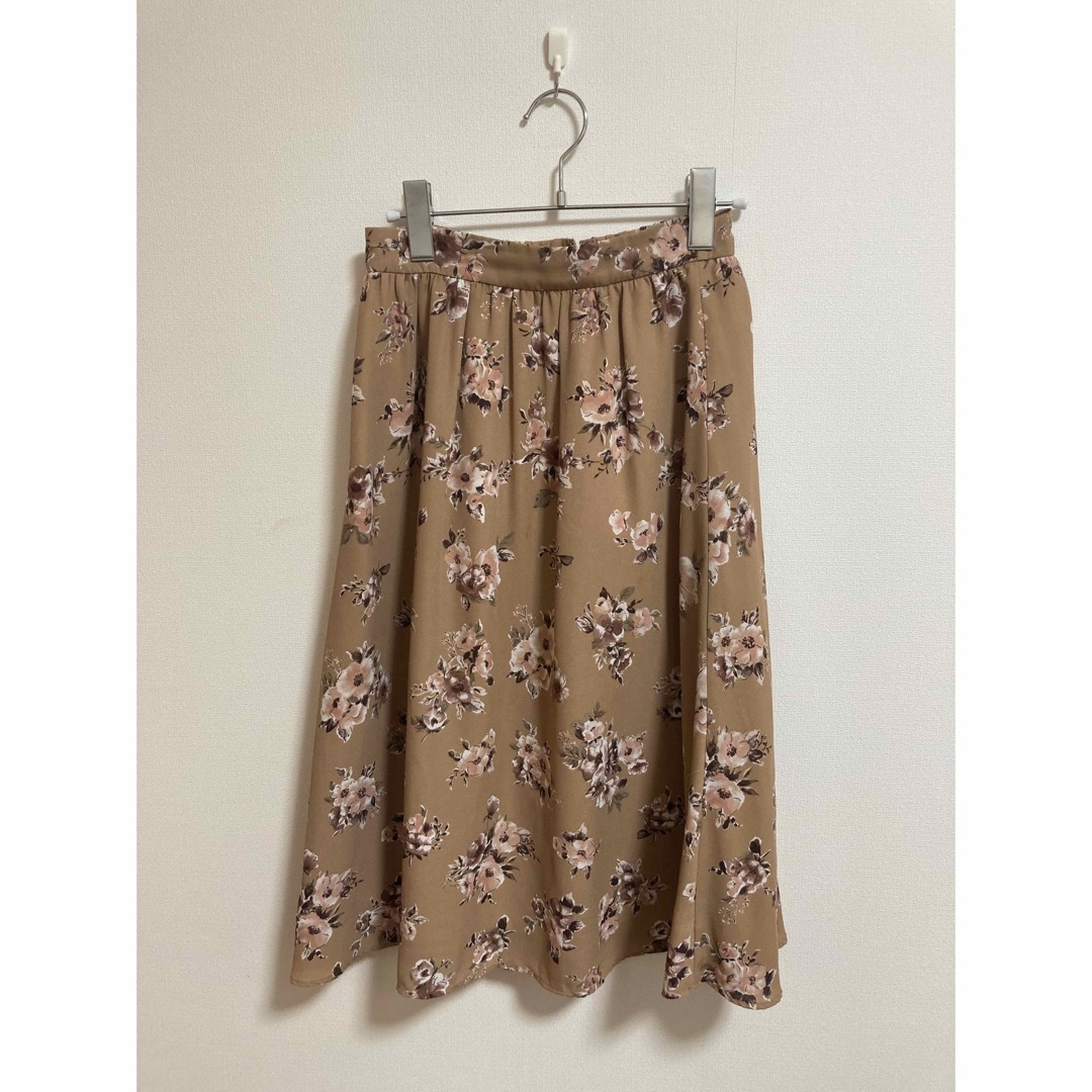 PROPORTION BODY DRESSING(プロポーションボディドレッシング)の花柄　スカート レディースのスカート(ひざ丈スカート)の商品写真