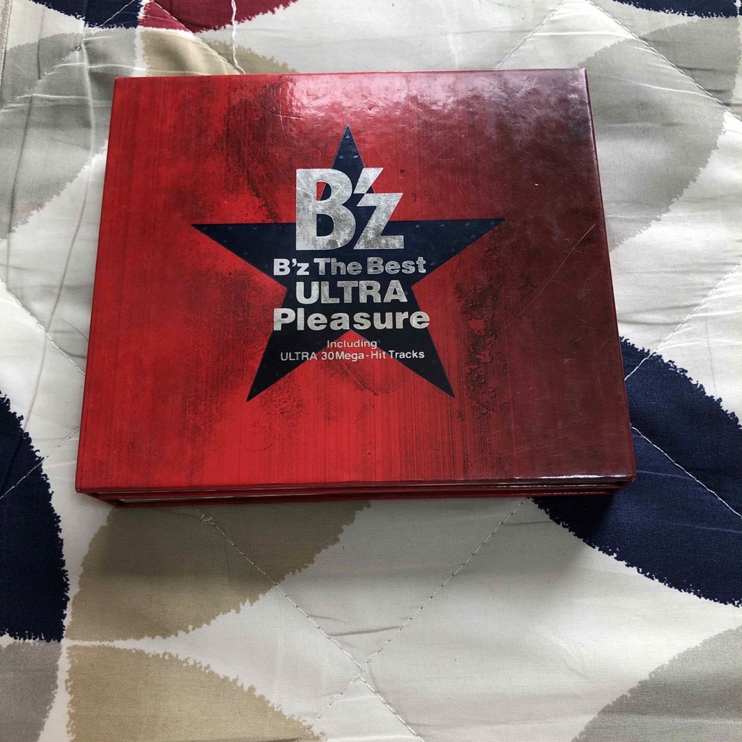 B’z　The　Best“ULTRA　Pleasure” エンタメ/ホビーのCD(ポップス/ロック(邦楽))の商品写真