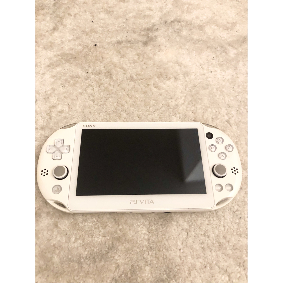 PlayStation Vita(プレイステーションヴィータ)のPS VITA エンタメ/ホビーのゲームソフト/ゲーム機本体(携帯用ゲーム機本体)の商品写真