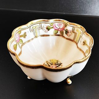 美品！オールドノリタケ 三脚付 小ボウル １９１１年 ＲＣ 薔薇(陶芸)