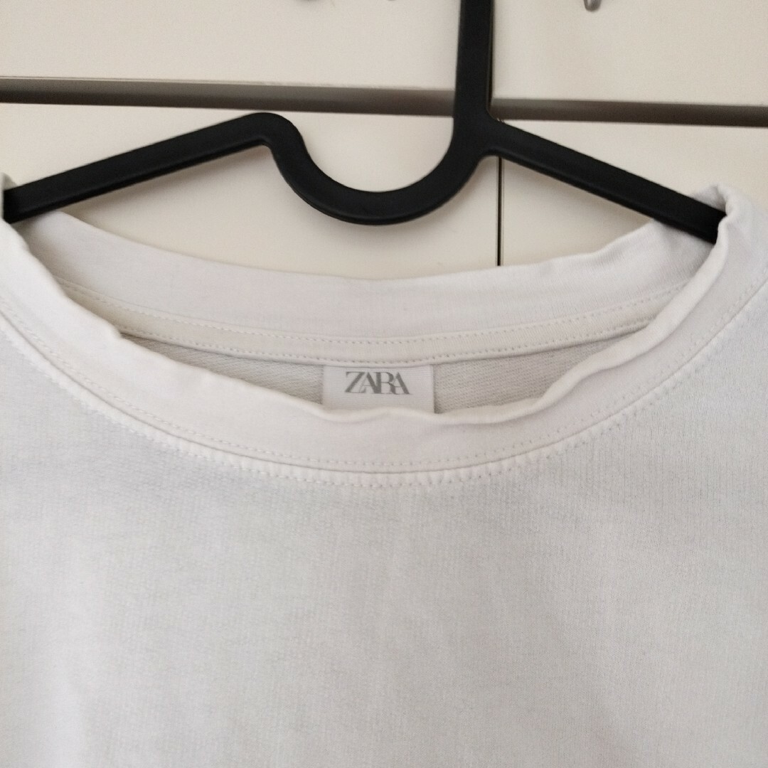 ZARA KIDS(ザラキッズ)のZARA　ロンT　ホワイト　164 キッズ/ベビー/マタニティのキッズ服女の子用(90cm~)(Tシャツ/カットソー)の商品写真