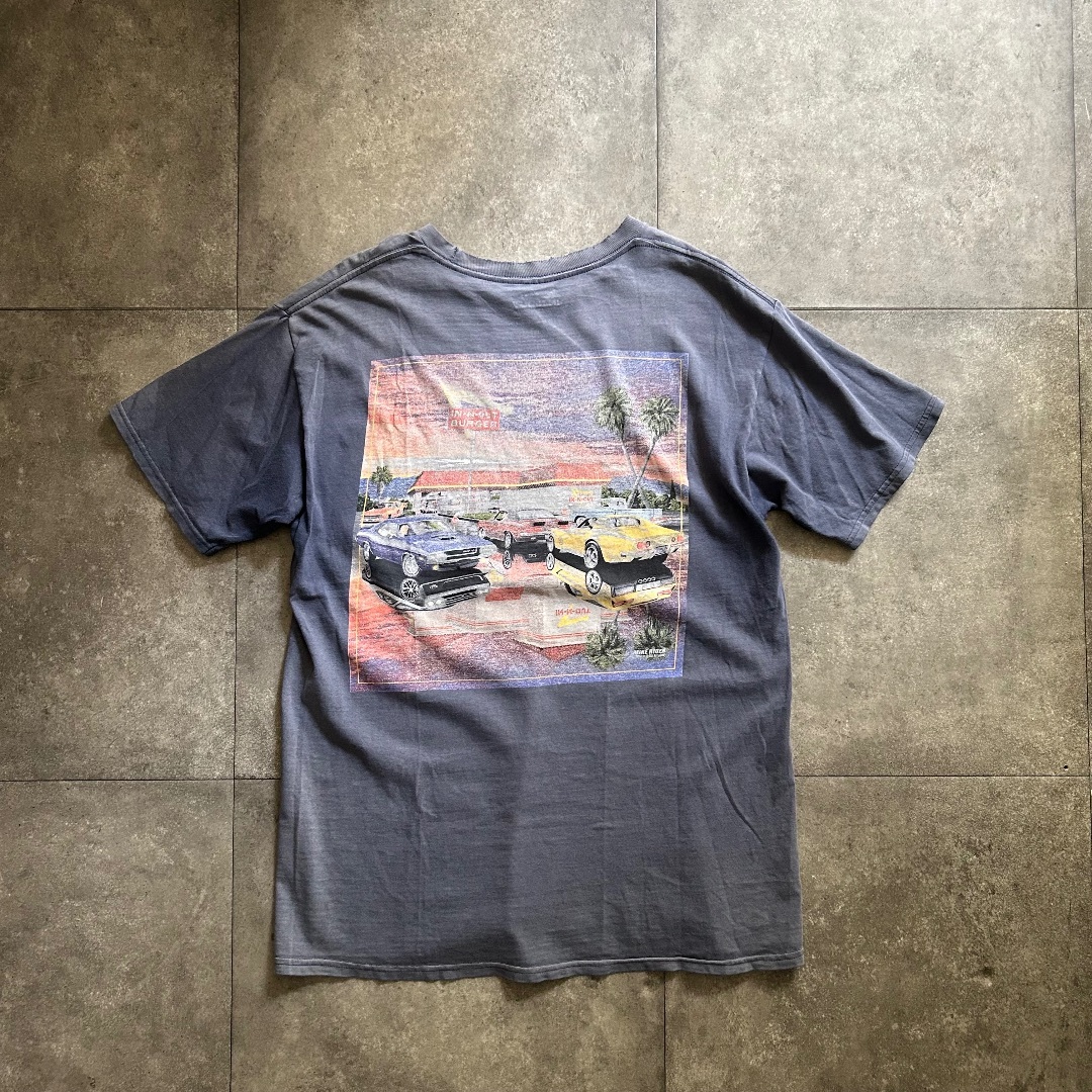 IN-N-OUT インアンドアウトバーガー 企業tシャツ M フェードネイビー メンズのトップス(Tシャツ/カットソー(半袖/袖なし))の商品写真