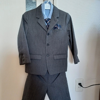 コシノジュンコ(JUNKO KOSHINO)の男の子　スーツ　入学式(ドレス/フォーマル)
