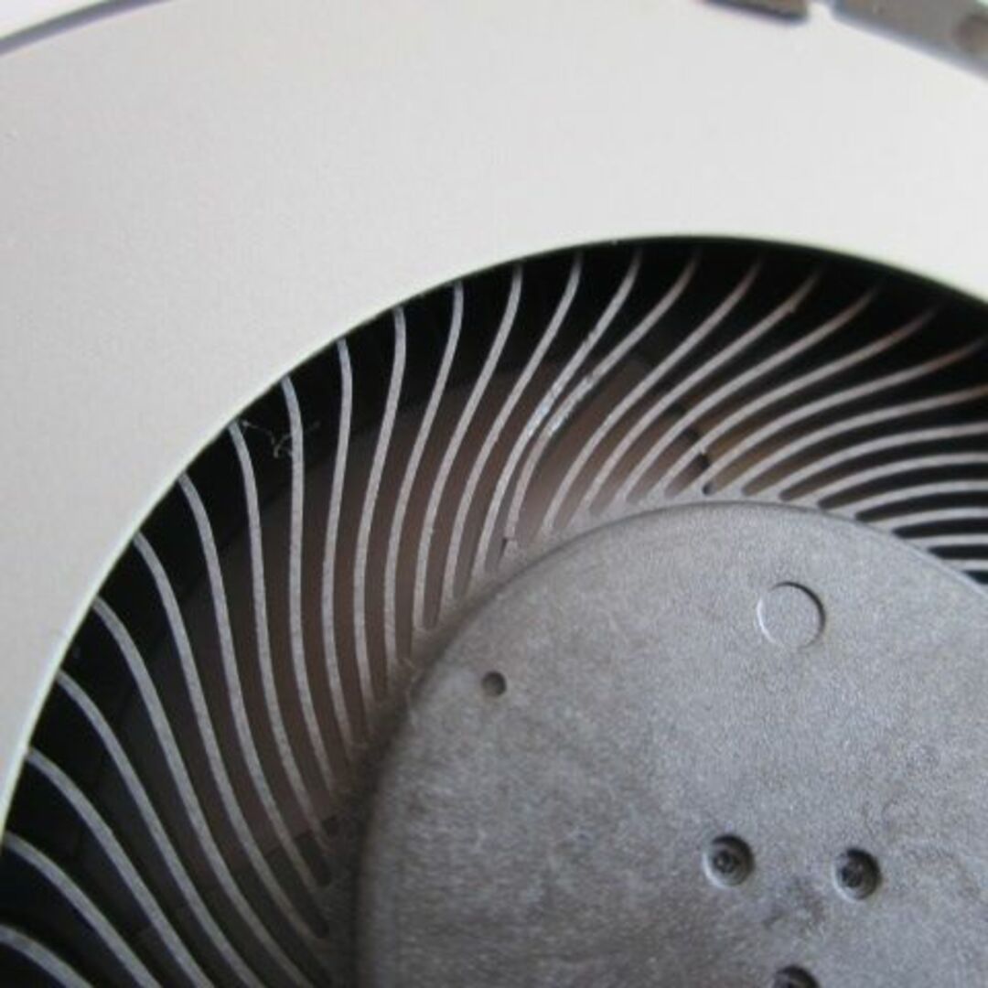 AVC 冷却ファン BAZA0708R5H (動作未確認) DC5V スマホ/家電/カメラのPC/タブレット(PCパーツ)の商品写真