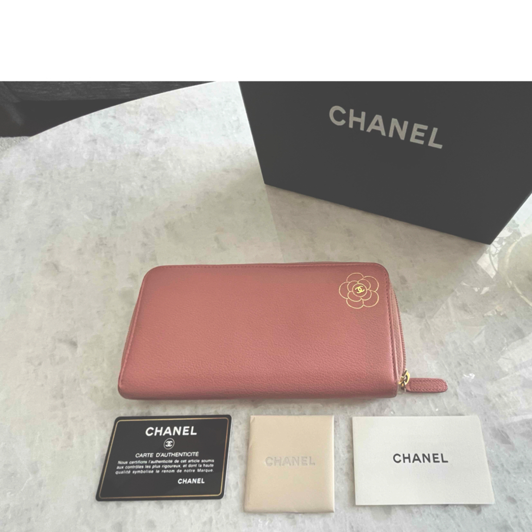 CHANEL(シャネル)のシャネル　カメリア　長財布 レディースのファッション小物(財布)の商品写真