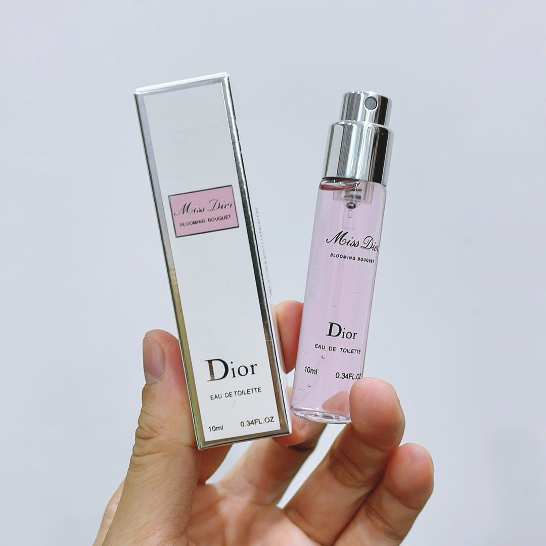 Christian Dior(クリスチャンディオール)のMiss Dior ディオール ミスディオール ブルーミングブーケ10ml コスメ/美容の香水(香水(女性用))の商品写真