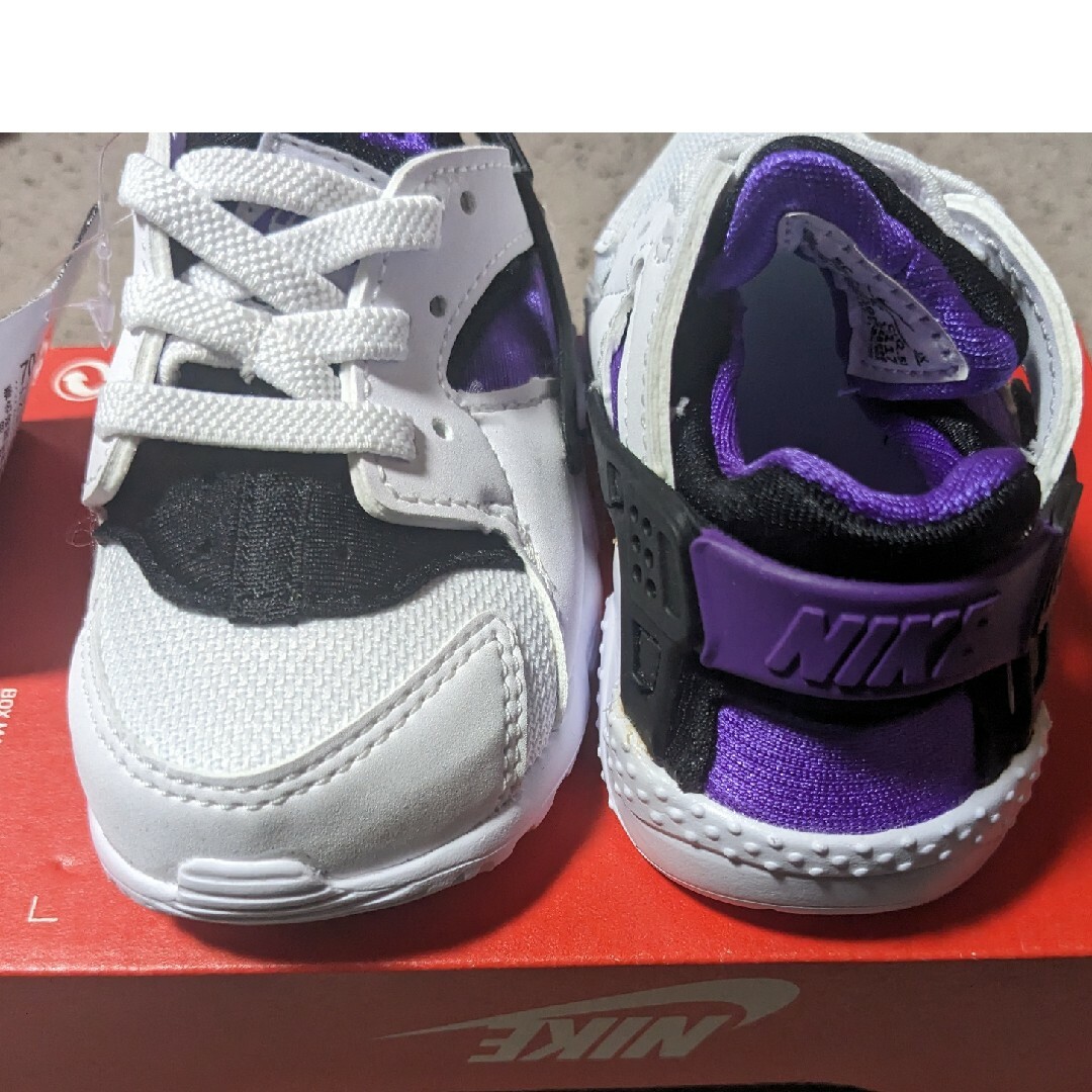 NIKE(ナイキ)の新品　NIKE HUARACHE RUN(TD) ナイキ ハラチ 11cm キッズ/ベビー/マタニティのベビー靴/シューズ(~14cm)(スニーカー)の商品写真