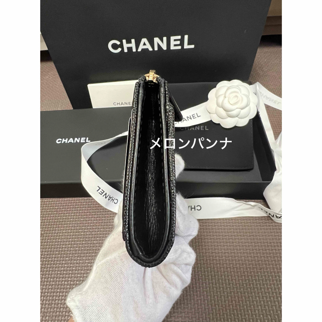 CHANEL(シャネル)の新品 CHANEL 24S フラグメント カードケース 財布 キャビアスキン レディースのファッション小物(財布)の商品写真