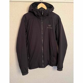 アークテリクス(ARC'TERYX)のARC'TERYX ATOM LT HOODY アトムLTフーディー(マウンテンパーカー)