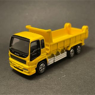 タカラトミー(Takara Tomy)の【非売品】トミカ いすゞ ギガ ダンプカー 黄色(ミニカー)