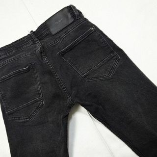 ザラ(ZARA)のZARA☆黒ストレッチスキニーデニム☆30☆ウェスト約75cm(デニム/ジーンズ)