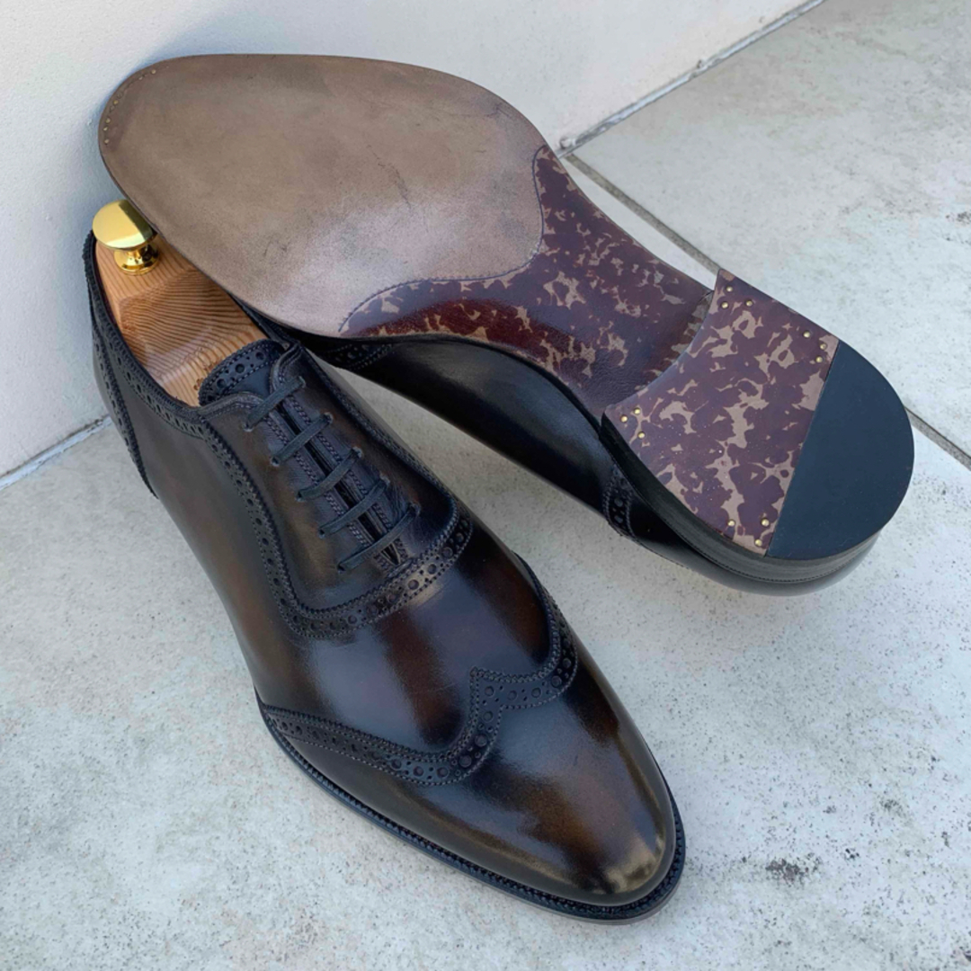 Berluti(ベルルッティ)の新品未使用　メッカリエロ　ウィングチップ　パティーヌ　uk6.5 メンズの靴/シューズ(ドレス/ビジネス)の商品写真