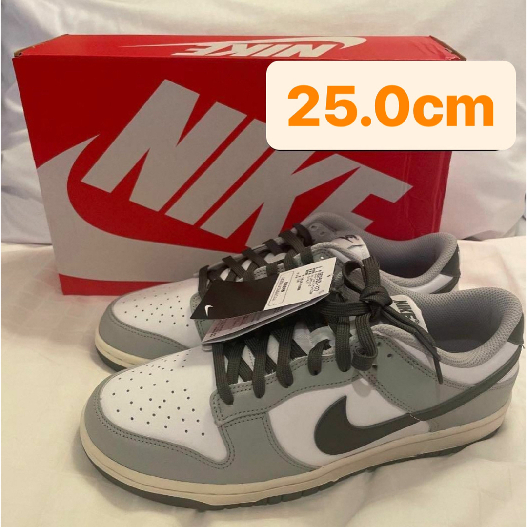 WMNS Dunk Low White Light Smoke Grey WMNS Dunk Low White Light Smoke Grey