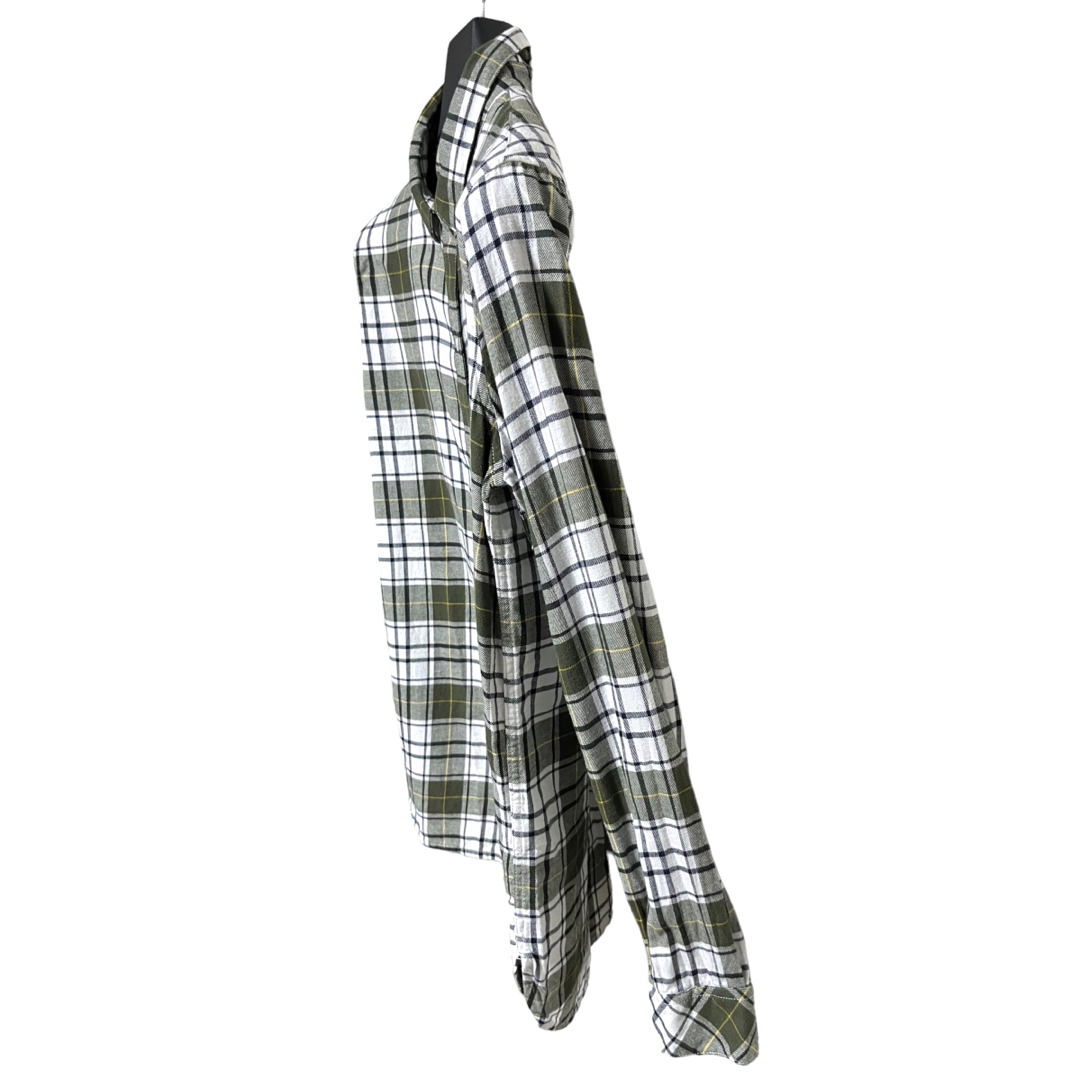 Barbour(バーブァー)の匿名発送　美品　バブアー　チェックデザインネルシャツ　サイズ38 レディースのトップス(シャツ/ブラウス(長袖/七分))の商品写真
