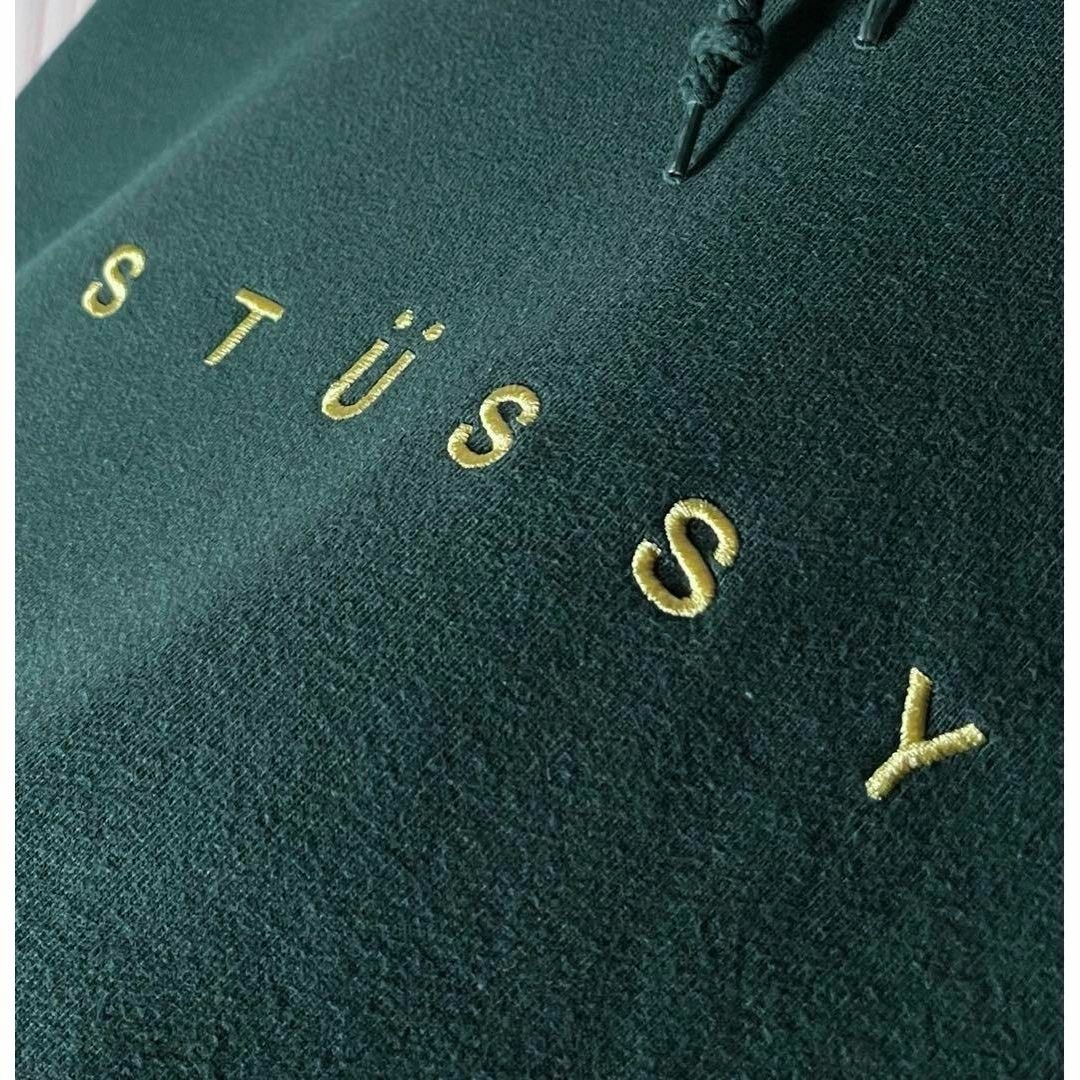 STUSSY(ステューシー)の【レアデザイン L】ステューシー 刺繍 ストックロゴ スウェット パーカー 緑 メンズのトップス(パーカー)の商品写真