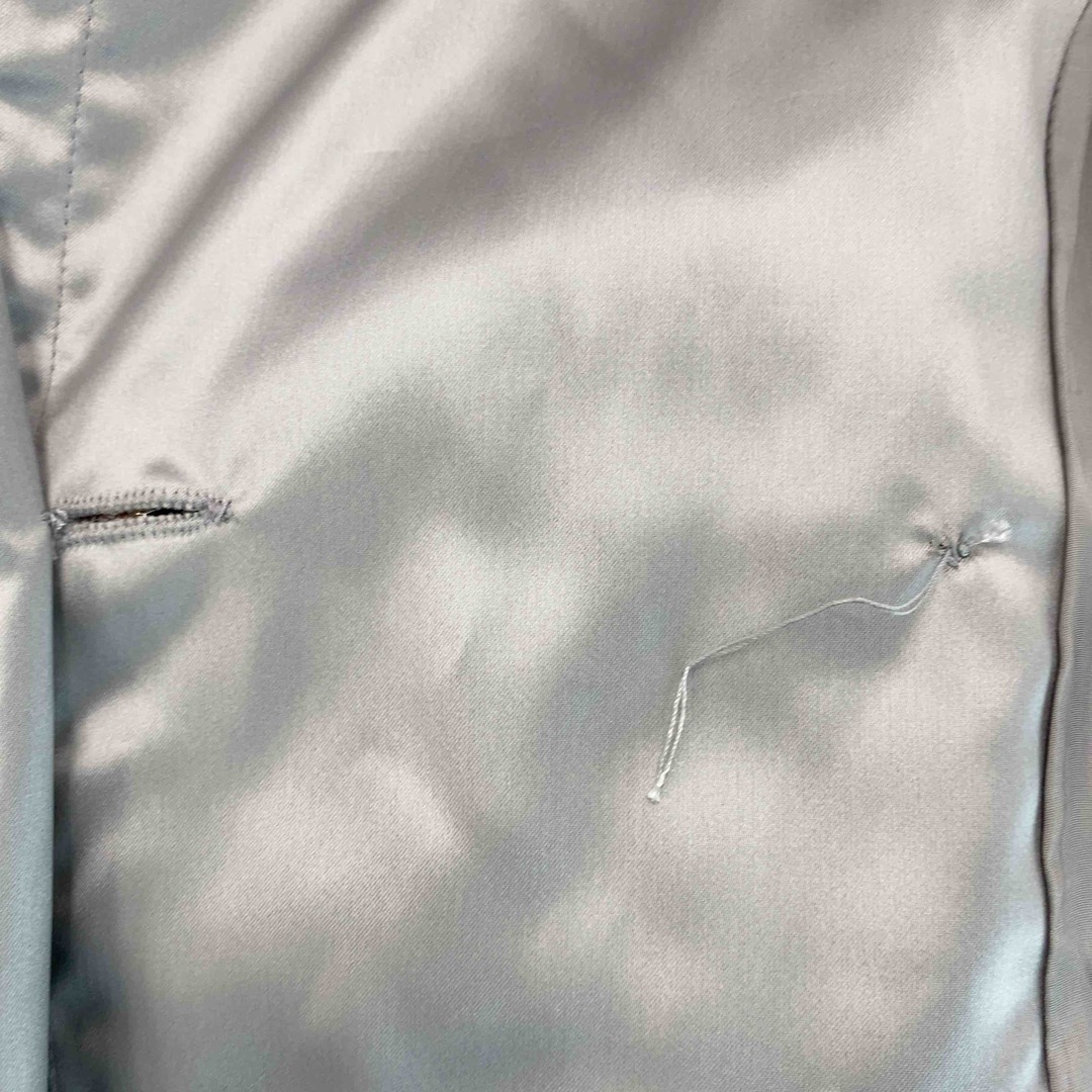 erreuno エレウノ レディース トレンチコート シルバーグレー　イタリア製　ベルト付き レディースのジャケット/アウター(トレンチコート)の商品写真