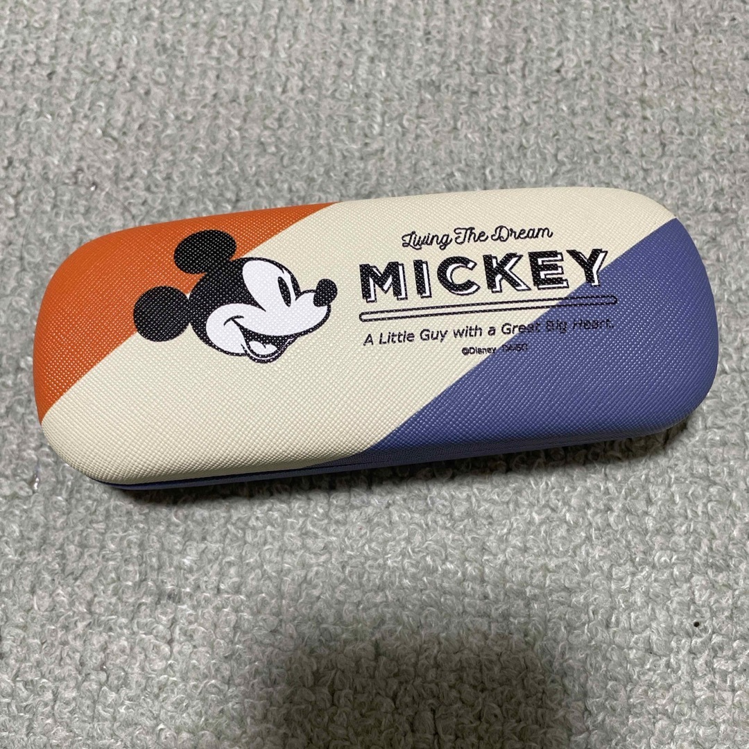 Disney(ディズニー)のミッキー　メガネケース レディースのファッション小物(サングラス/メガネ)の商品写真