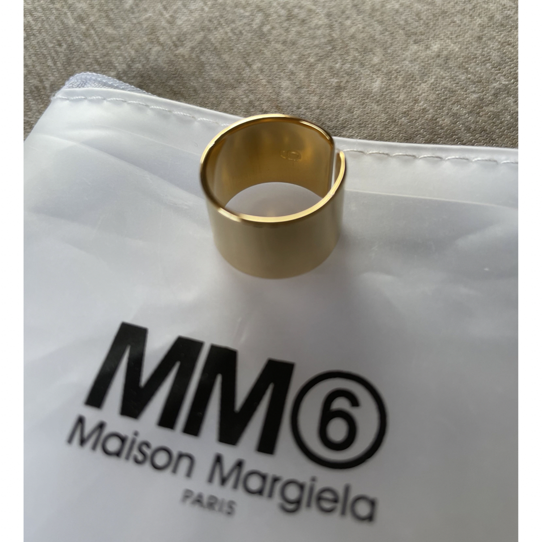 Maison Martin Margiela(マルタンマルジェラ)の3新品 メゾン マルジェラ MM6 4連リング 指輪 アクセサリー ゴールド  レディースのアクセサリー(リング(指輪))の商品写真