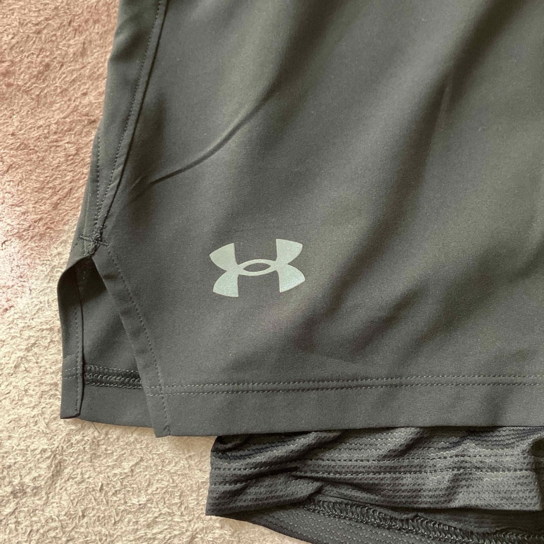 UNDER ARMOUR(アンダーアーマー)のUNDER ARMOURアンダーアーマー1364858 ショートパンツXLサイズ メンズのパンツ(ショートパンツ)の商品写真