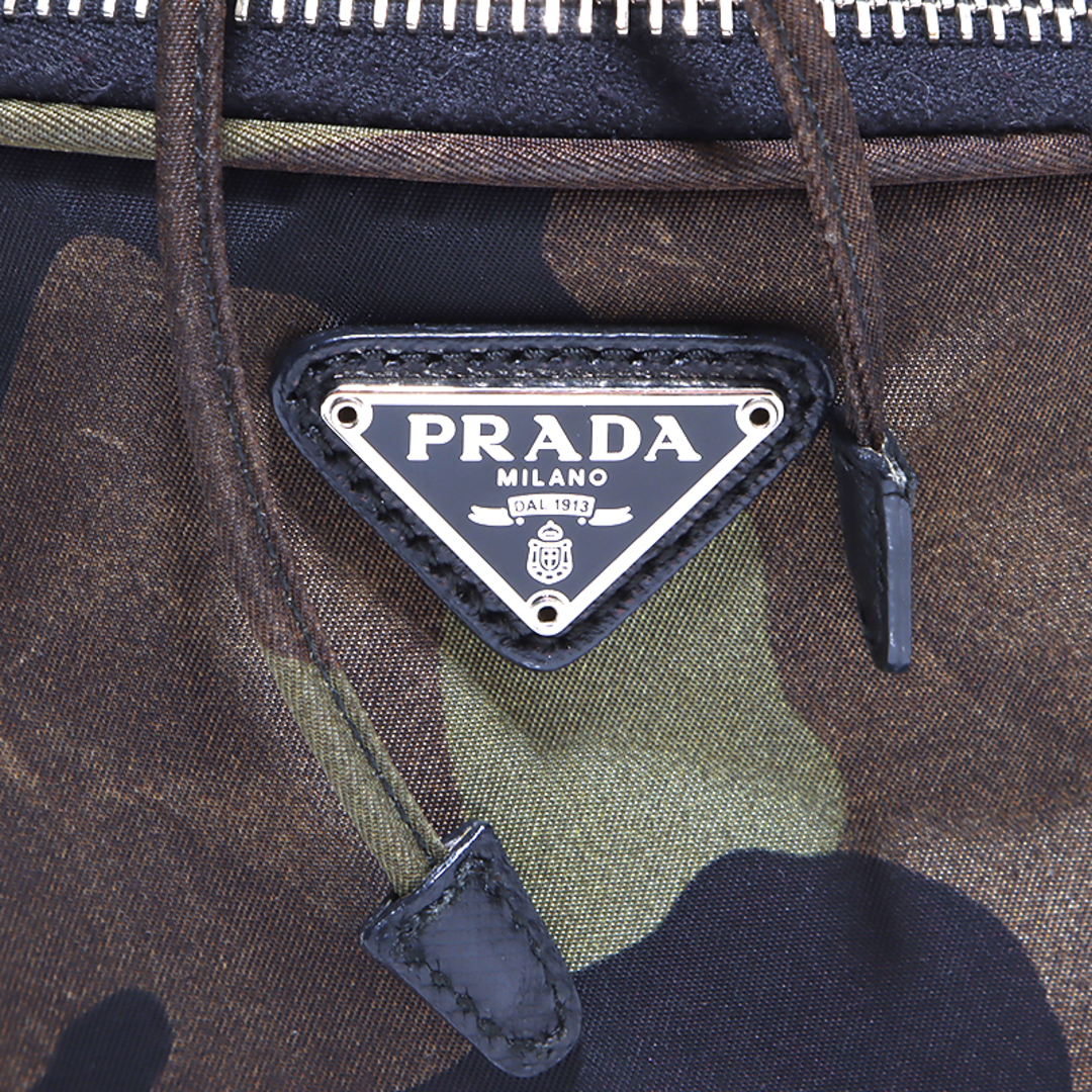PRADA(プラダ)のプラダ PRADA 迷彩 巾着 ショルダーバッグ ナイロン レディースのバッグ(ショルダーバッグ)の商品写真