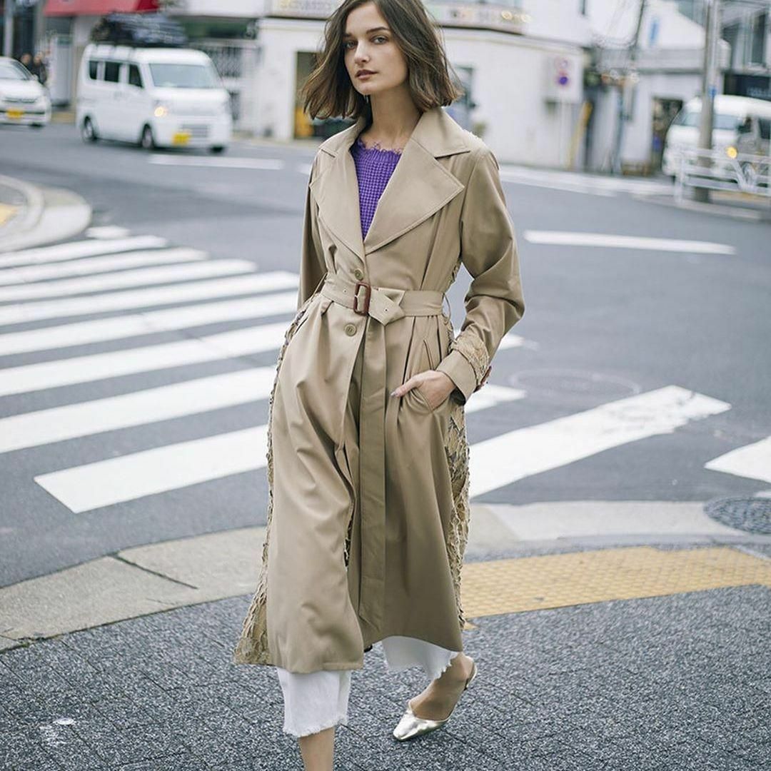 Ameri VINTAGE - AMERI BACK LACE COAT バックレース トレンチ Ameri VINTAGE - AMERI BACK LACE COAT バックレース トレンチ