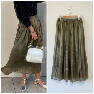 ナチュラルクチュール(natural couture)の新品　natural couture オーロラシアープリーツスカート(ロングワンピース/マキシワンピース)