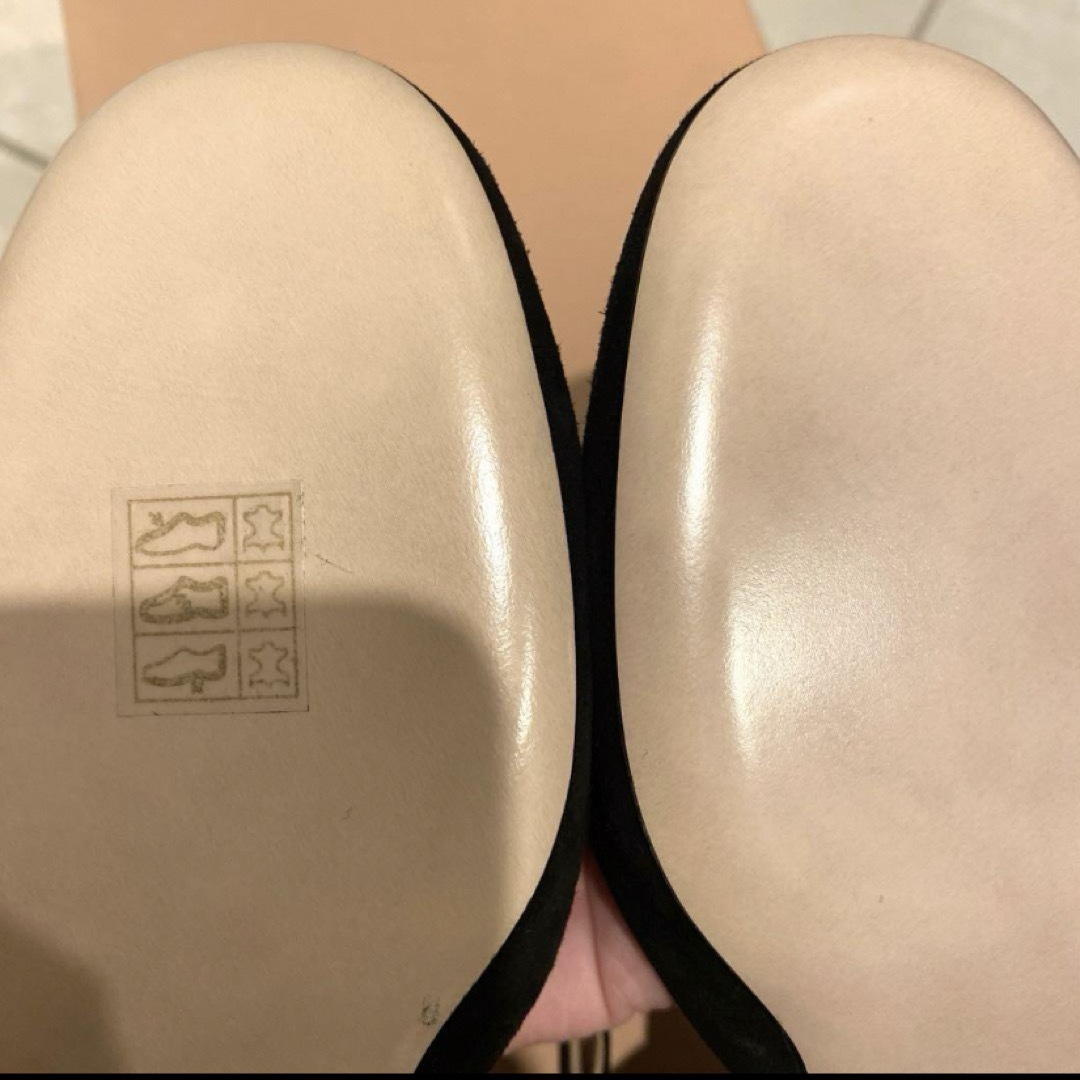 MIU MIU - 新品未使用♡ミュウミュウ miumiu パンプス 黒 MIU MIU - 新品未使用♡ミュウミュウ miumiu パンプス 黒