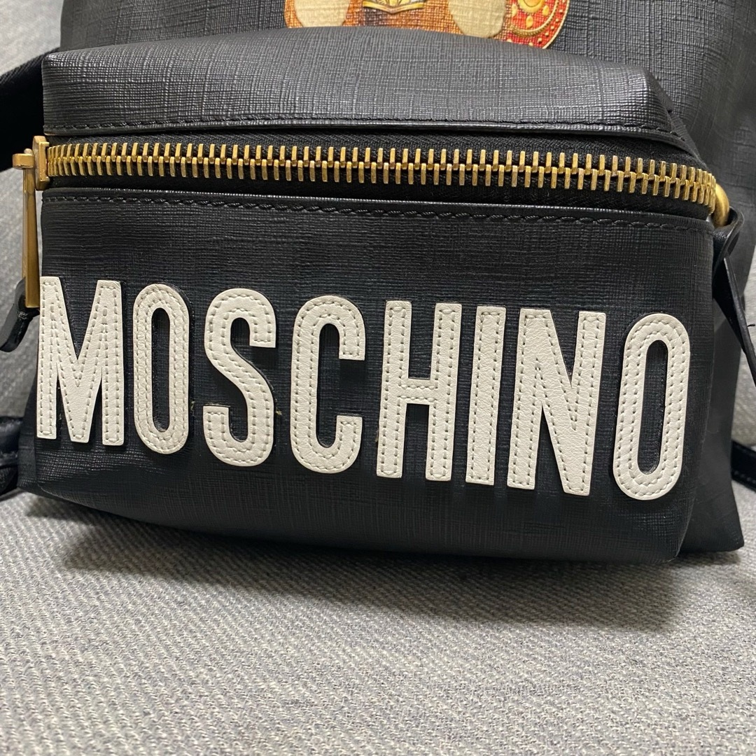 MOSCHINO(モスキーノ)のモスキーノ　限定　リュック レディースのバッグ(リュック/バックパック)の商品写真