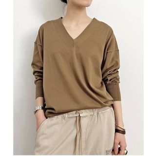 アパルトモンドゥーズィエムクラス(L'Appartement DEUXIEME CLASSE)の新品タグ付き♡ L'Appartement BASIC KNIT V P/O(ニット/セーター)