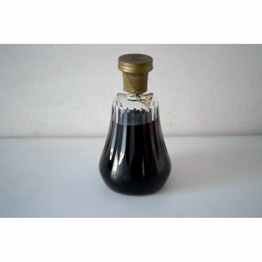 ビスキー ナポレオン バカラ 700ml 食品/飲料/酒の酒(ブランデー)の商品写真