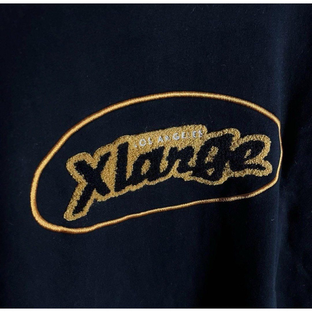 XLARGE(エクストララージ)の【大人気デザイン】エクストララージ ビッグロゴ刺繍 バイカラー スウェット メンズのトップス(スウェット)の商品写真