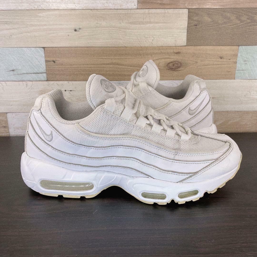 NIKE(ナイキ)のNIKE AIR MAX 95 ESSENTIAL 25.5cm メンズの靴/シューズ(スニーカー)の商品写真