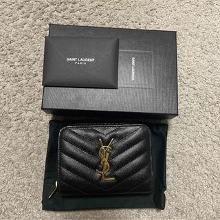 イヴサンローラン(Yves Saint Laurent)のイブサンローラン二つ折り財布(財布)