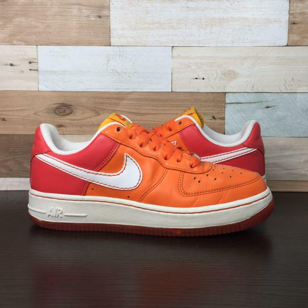 NIKE(ナイキ)のNIKE AIR FORCE 1 07 23cm レディースの靴/シューズ(スニーカー)の商品写真